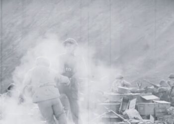 The trailer of 120 Bahadur delivers a powerful, emotional retelling of the real Battle of Rezang La. Directed by Razneesh “Razy” Ghai and featuring Farhan Akhtar, the film releases on 21 November 2025. Read the full trailer review, storyline insights, cast details, and historical context.